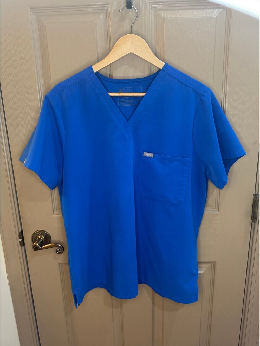 FIGS Catarina Scrub Top – Royal Blue – Size XL 💙